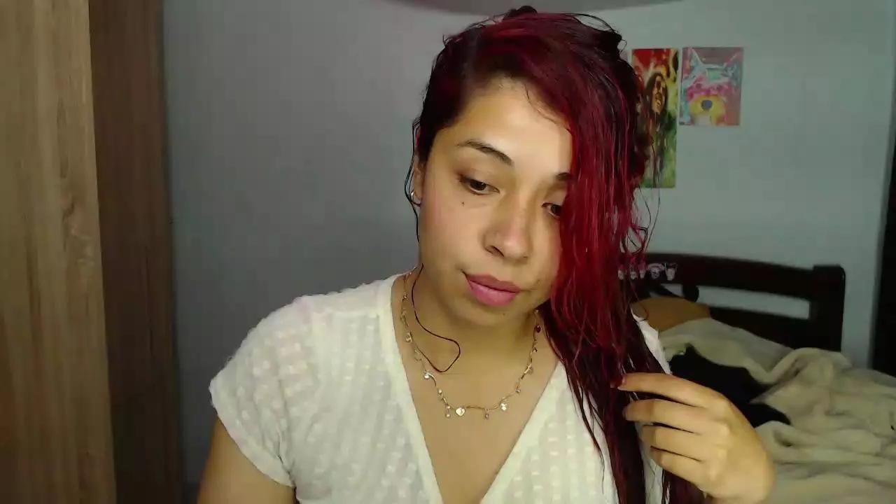 Offline Atena_mess on Cam4