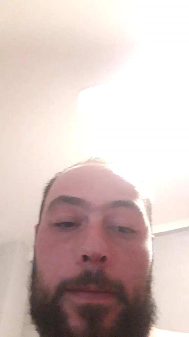 Offline Azox123er on Cam4