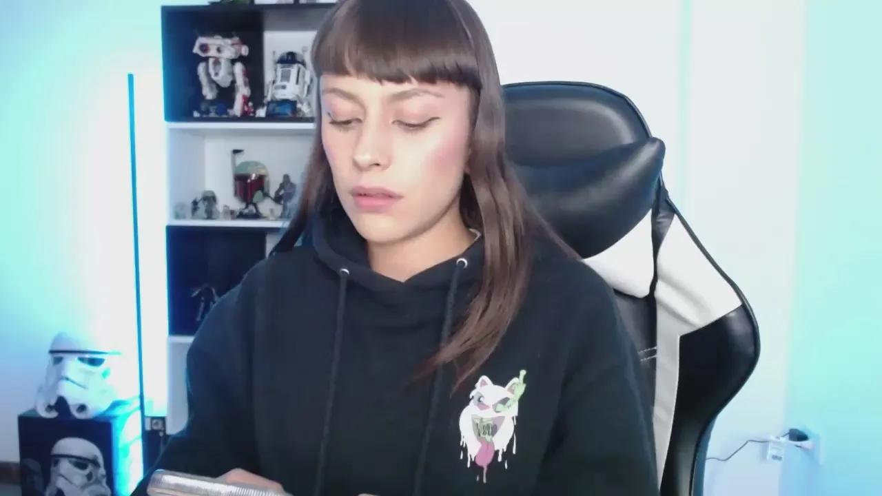 Offline babypinkcatlive on Cam4