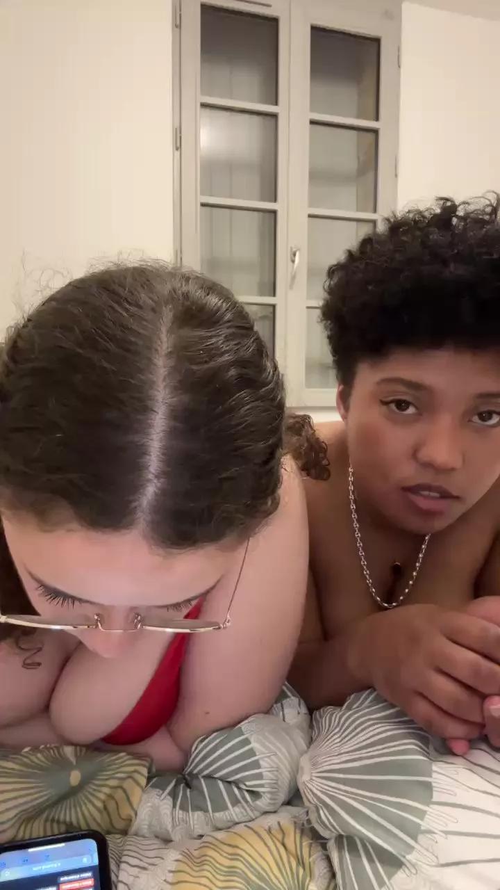 Offline Babyydollcamm on Cam4