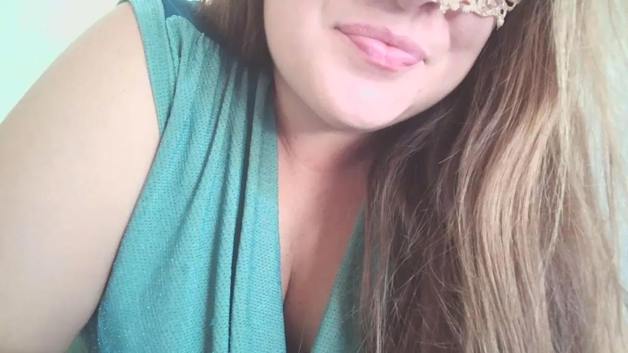 Offline BambolaGenuina on Cam4