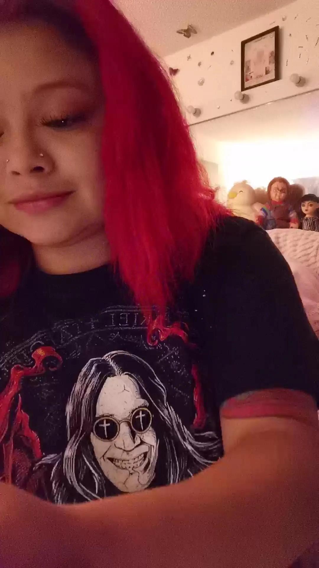 barbiee_doll on Cam4