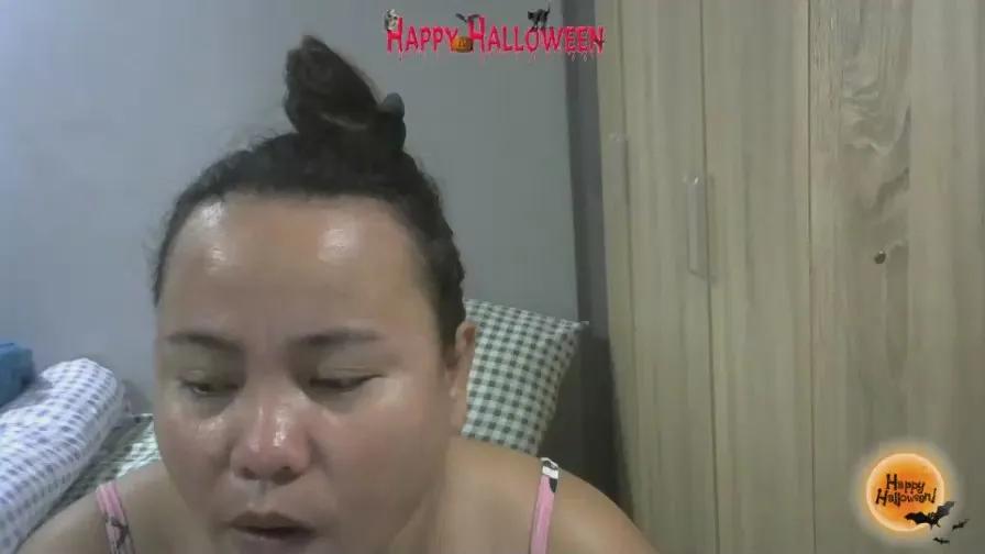 Offline BigBoobsPinay on Cam4