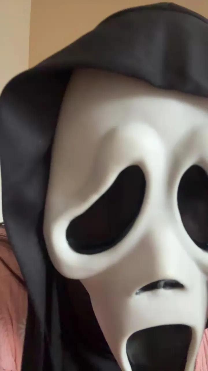 Offline Bilinda31 on Cam4