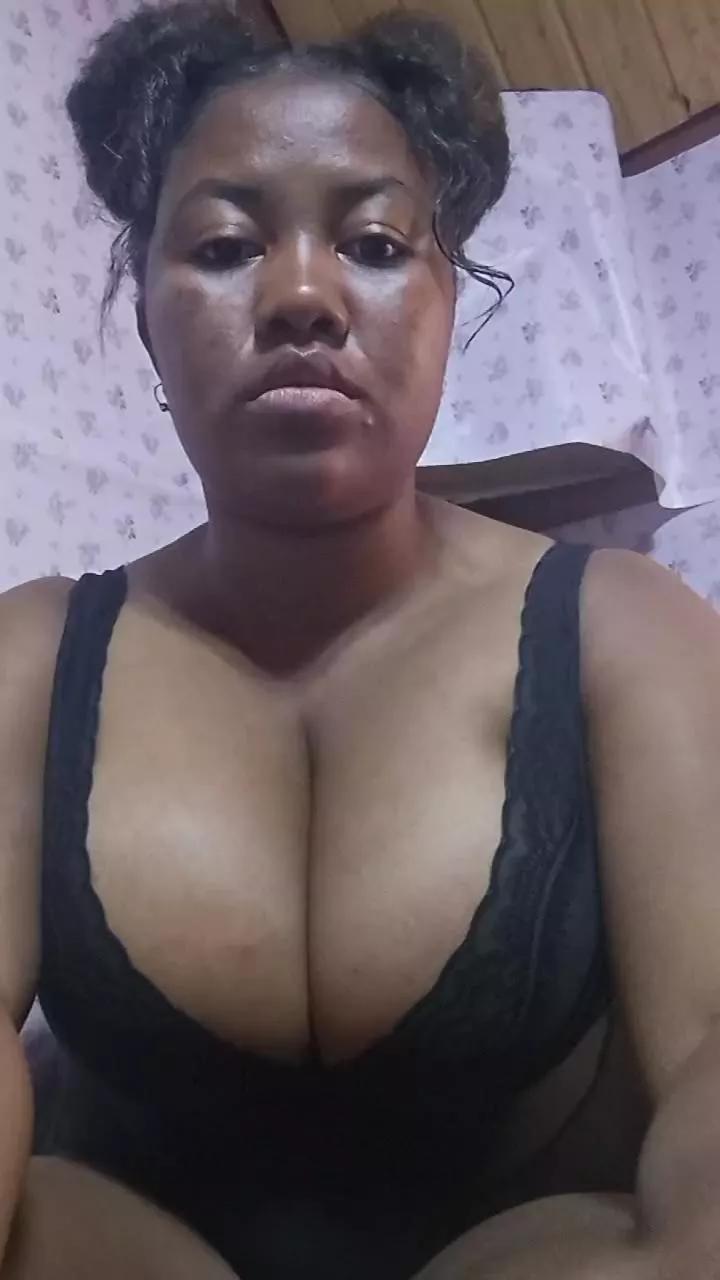 Freechat blackhoney_fun on Cam4