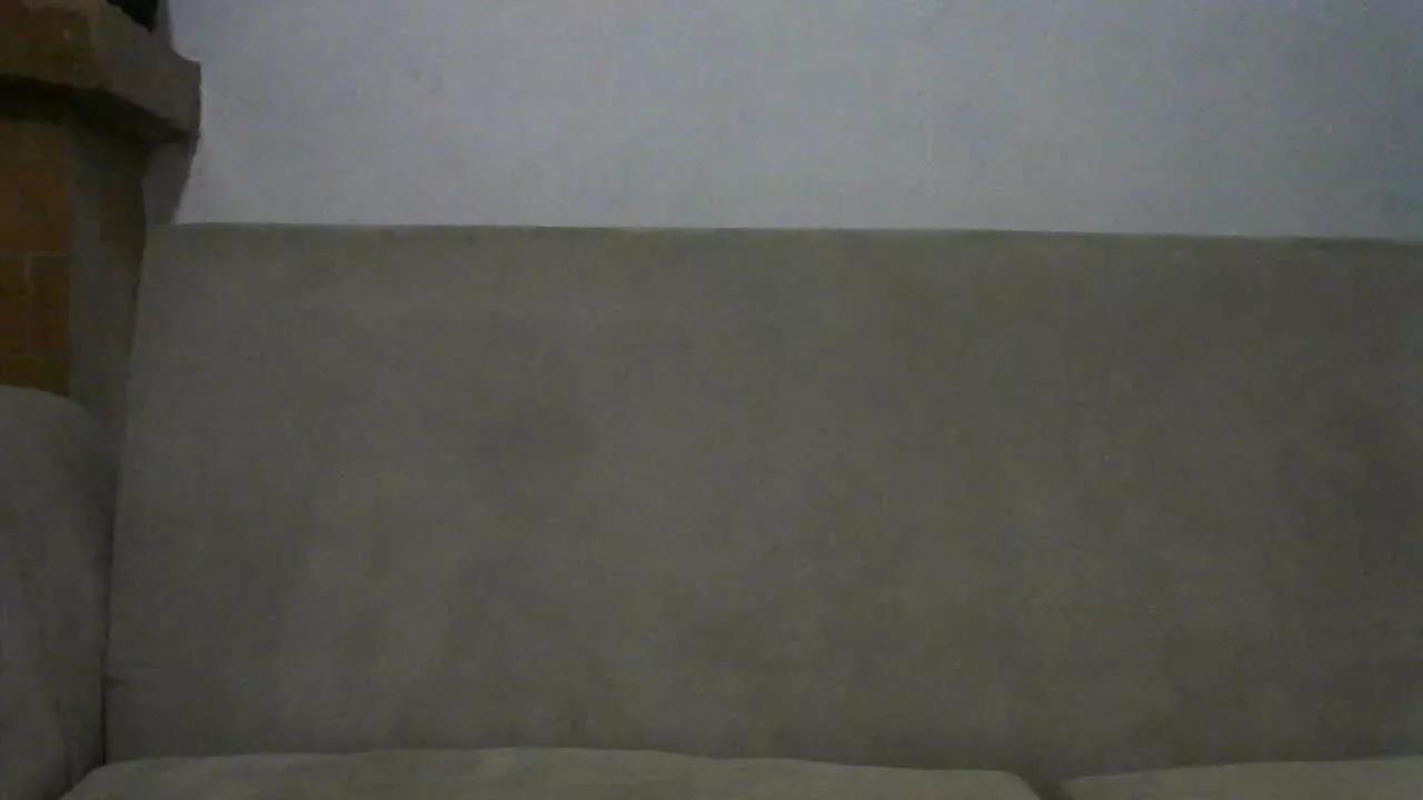 Offline Busty_boy01 on Cam4