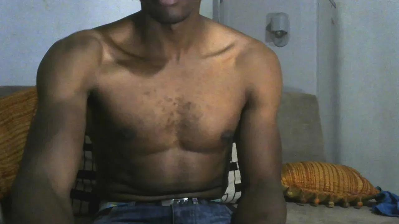 Offline Busty_boy01 on Cam4