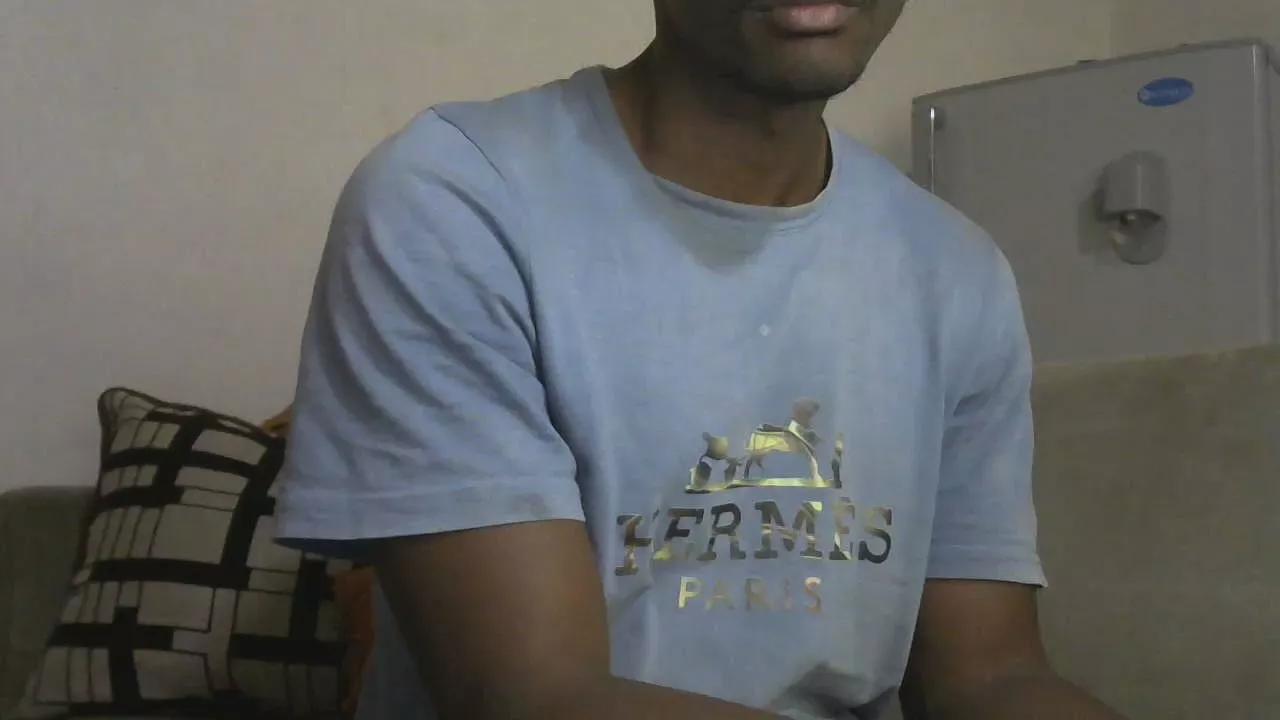 Offline Busty_boy01 on Cam4