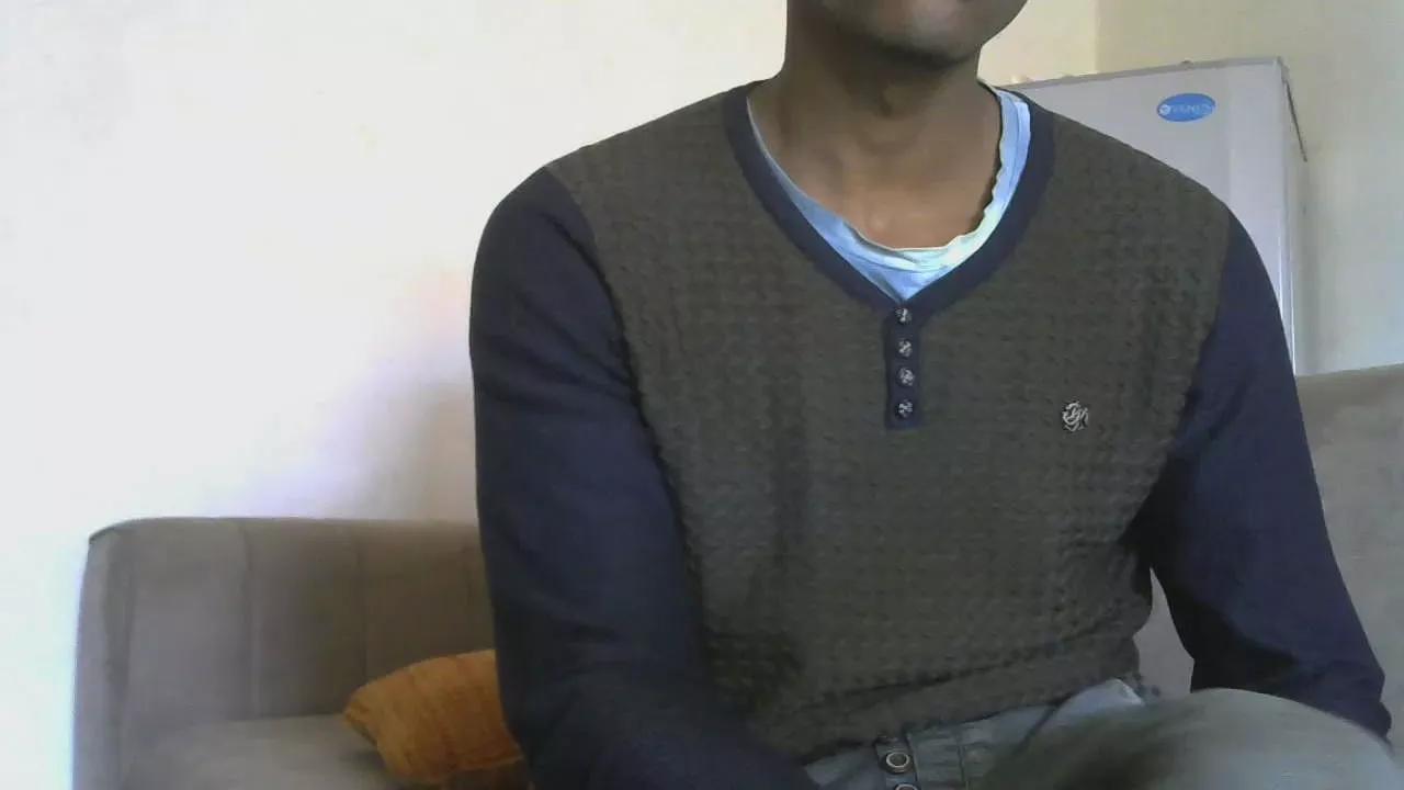 Offline Busty_boy01 on Cam4