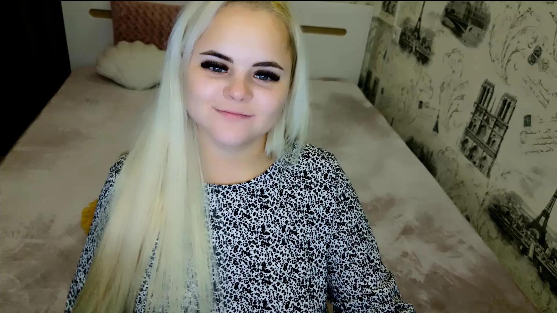 Offline call_me_cutie on Cam4