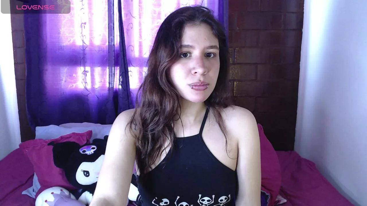 Offline Candy_7u7 on Cam4