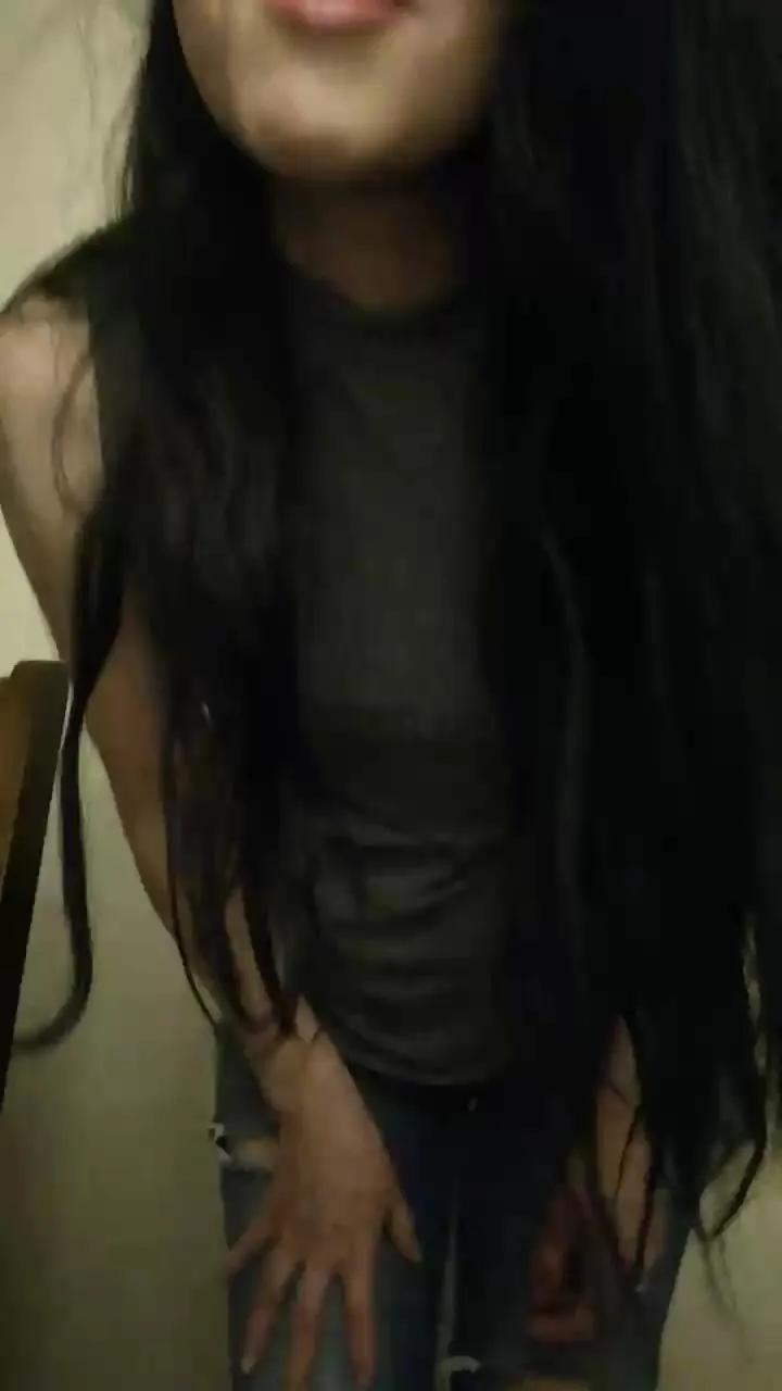 Offline candydreams6 on Cam4