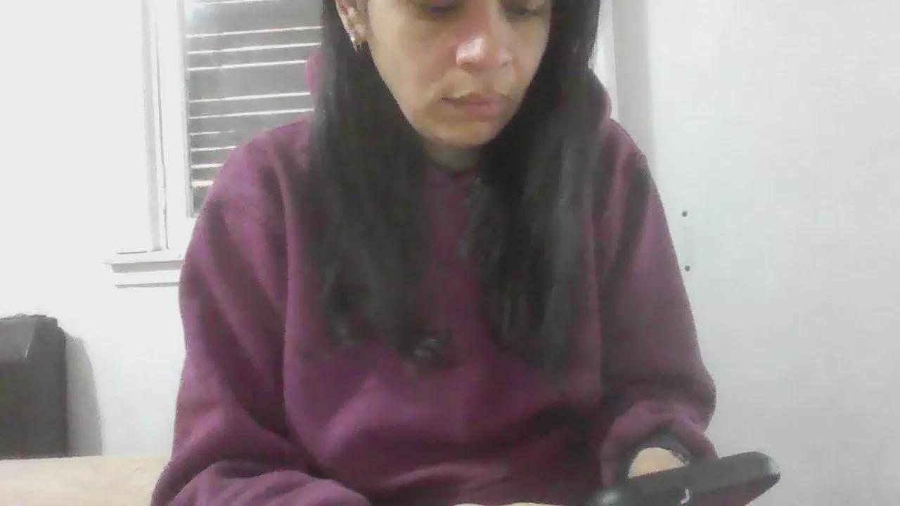 Offline Caribeanclande1 on Cam4