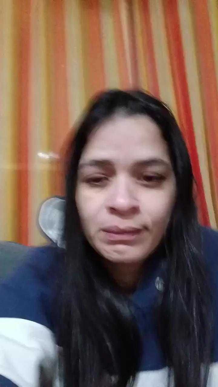 Offline Caribeanclande1 on Cam4