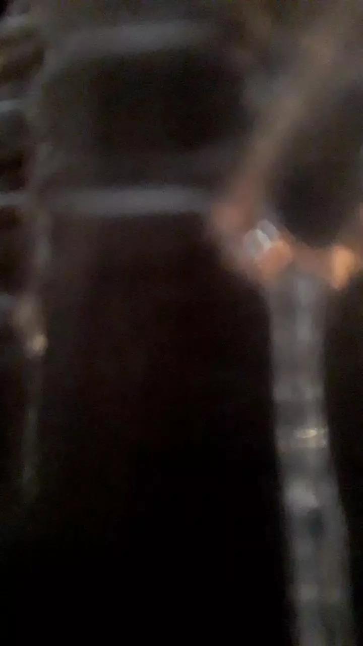 Offline carlosyleonor23 on Cam4