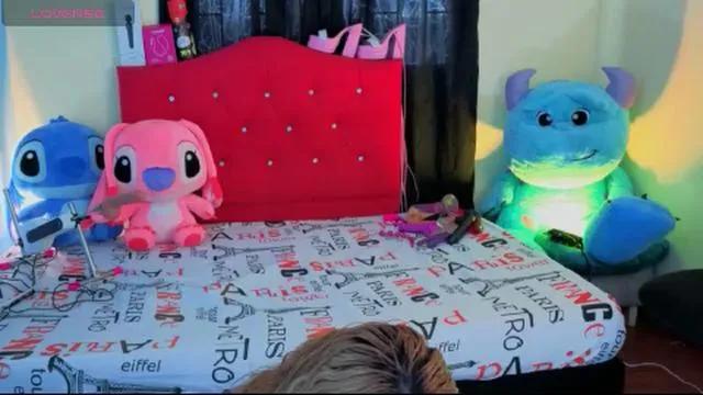 Offline Celeste__x on Cam4