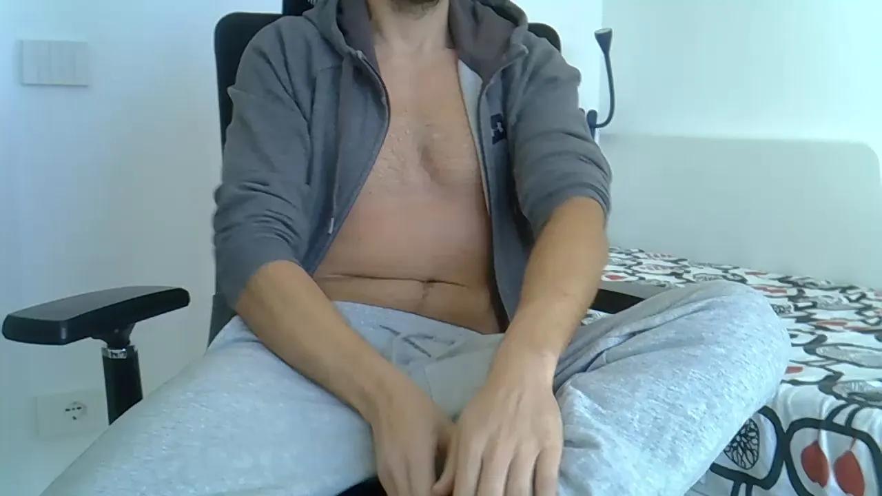 Offline chico28284 on Cam4