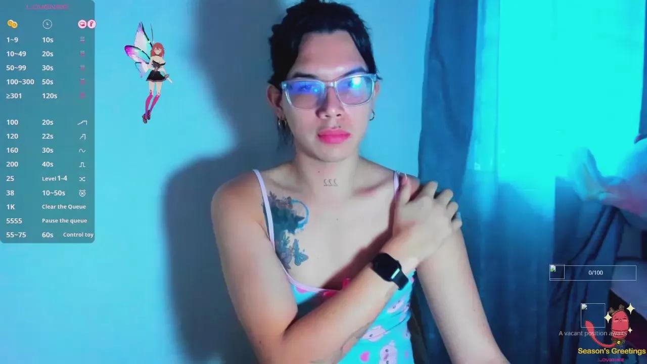 Offline chrisferrer19 on Cam4