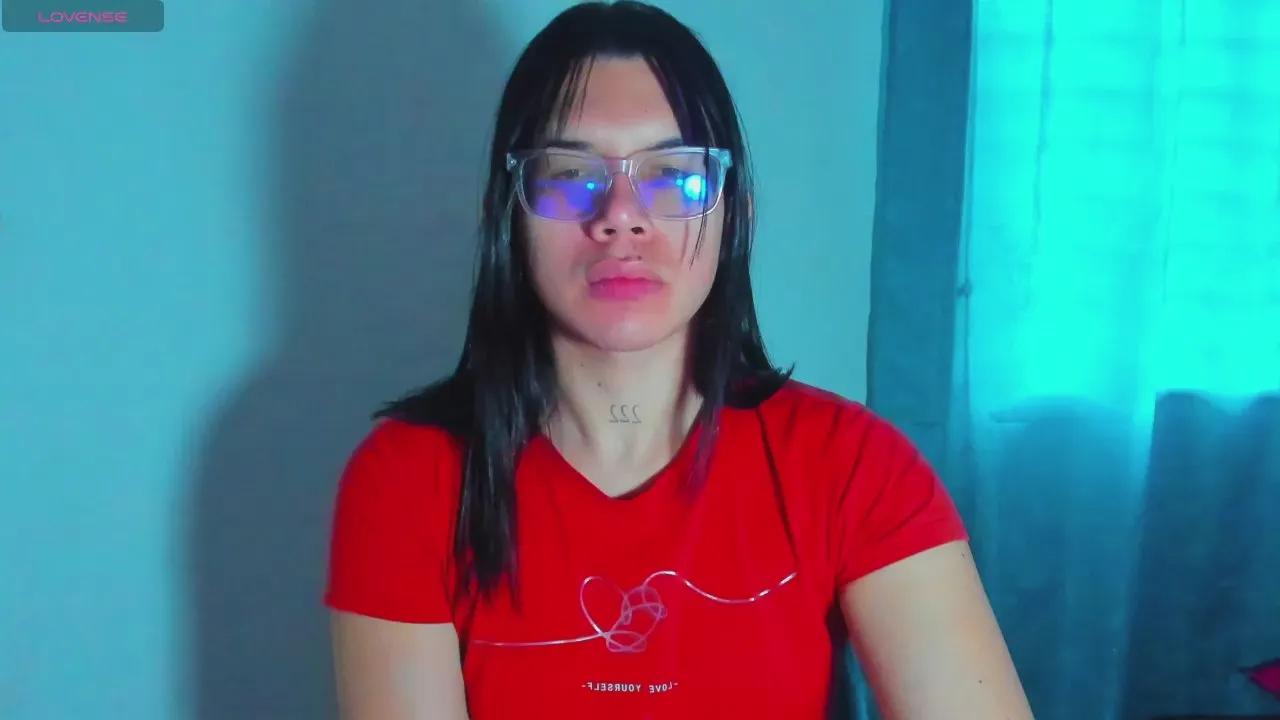 Offline chrisferrer19 on Cam4