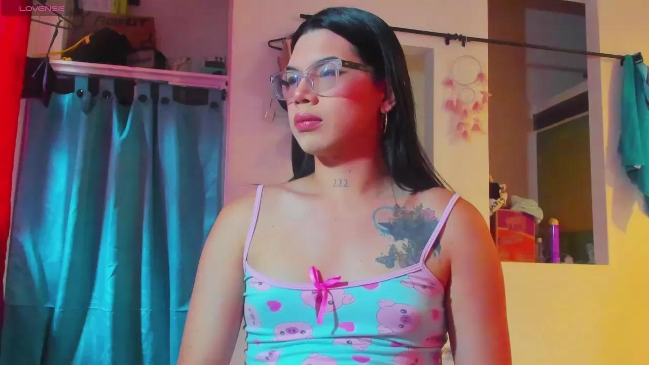 Offline chrisferrer19 on Cam4