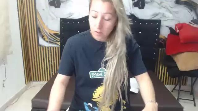 Offline chystal_doson on Cam4