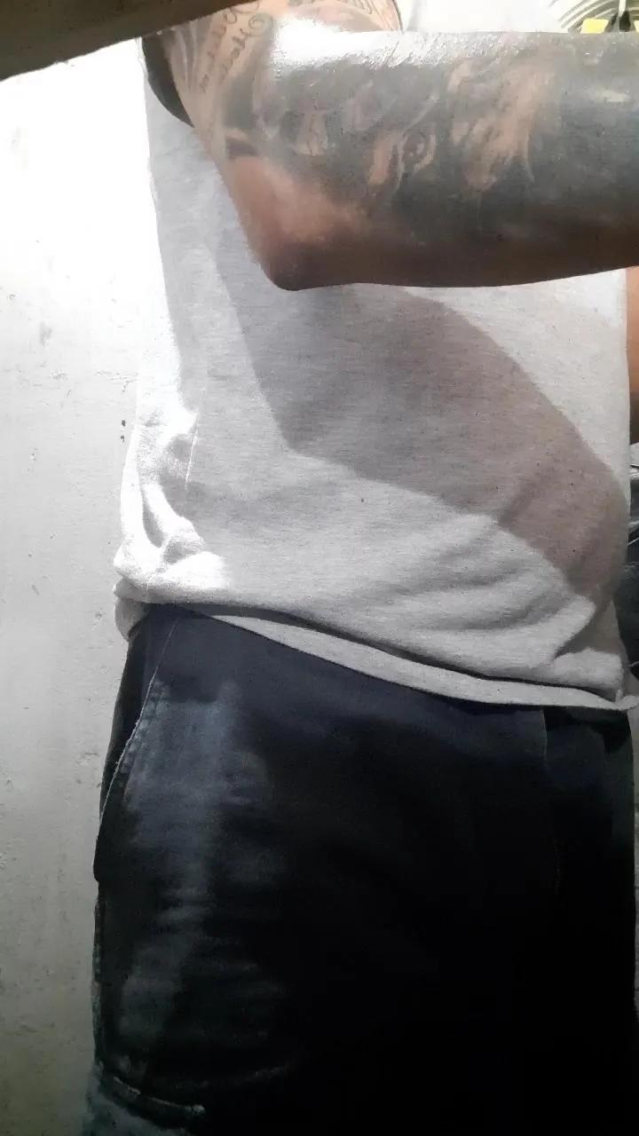 Offline Clemhec on Cam4