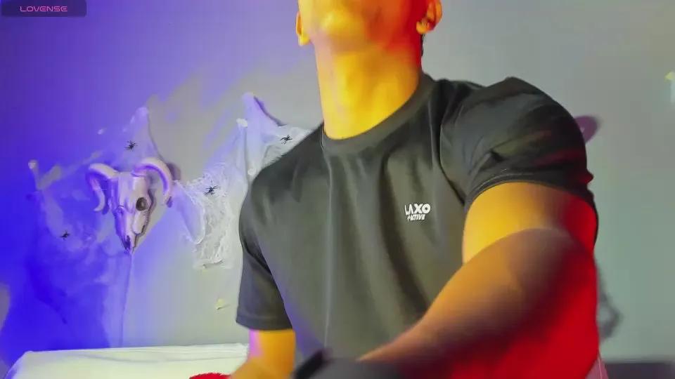 Offline Colstorw_ on Cam4