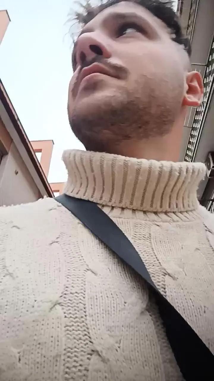 Offline compa_sexy on Cam4