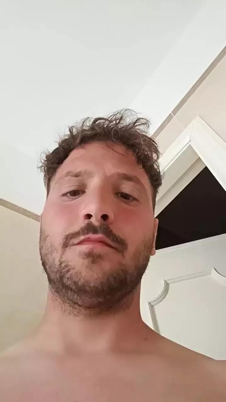 Offline compa_sexy on Cam4