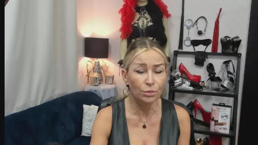 Offline crystal__xxx on Cam4