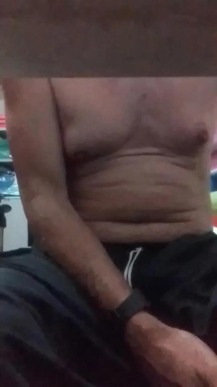 Offline Daddy_capixaba on Cam4