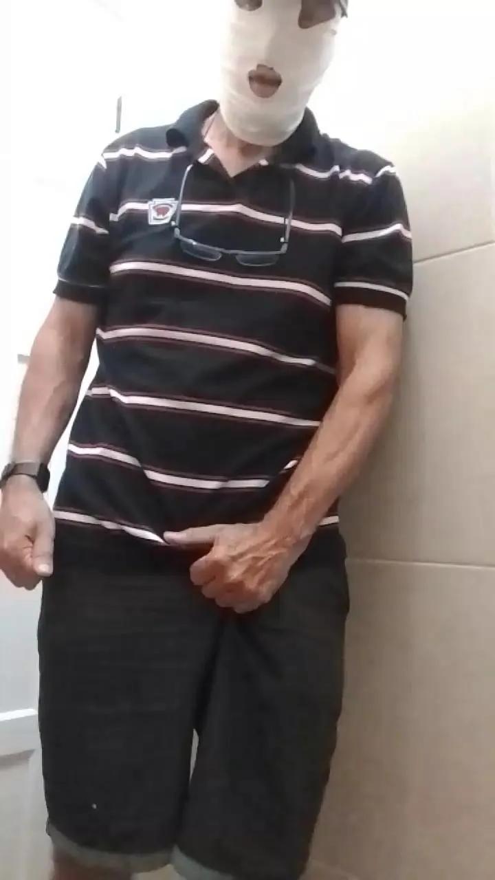 Offline Daddy_capixaba on Cam4