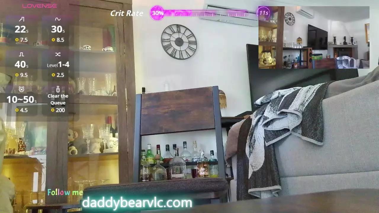 Daddybearvlc on Cam4 