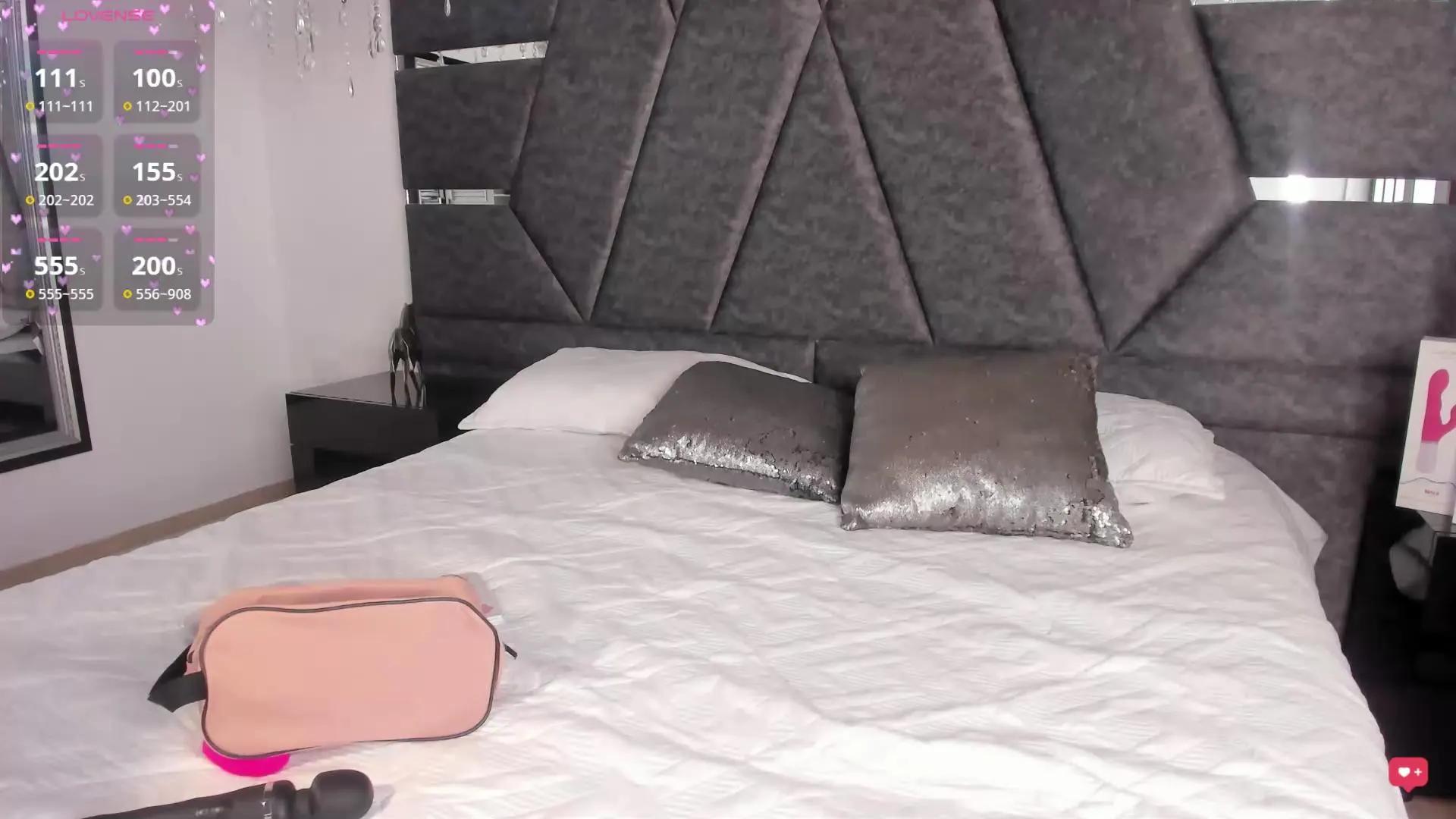 Offline Dana_Vegaa on Cam4