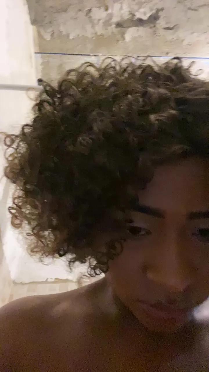 Cam4 Danixayume20 is Freechat Danixayume20 — Freechat on Cam4