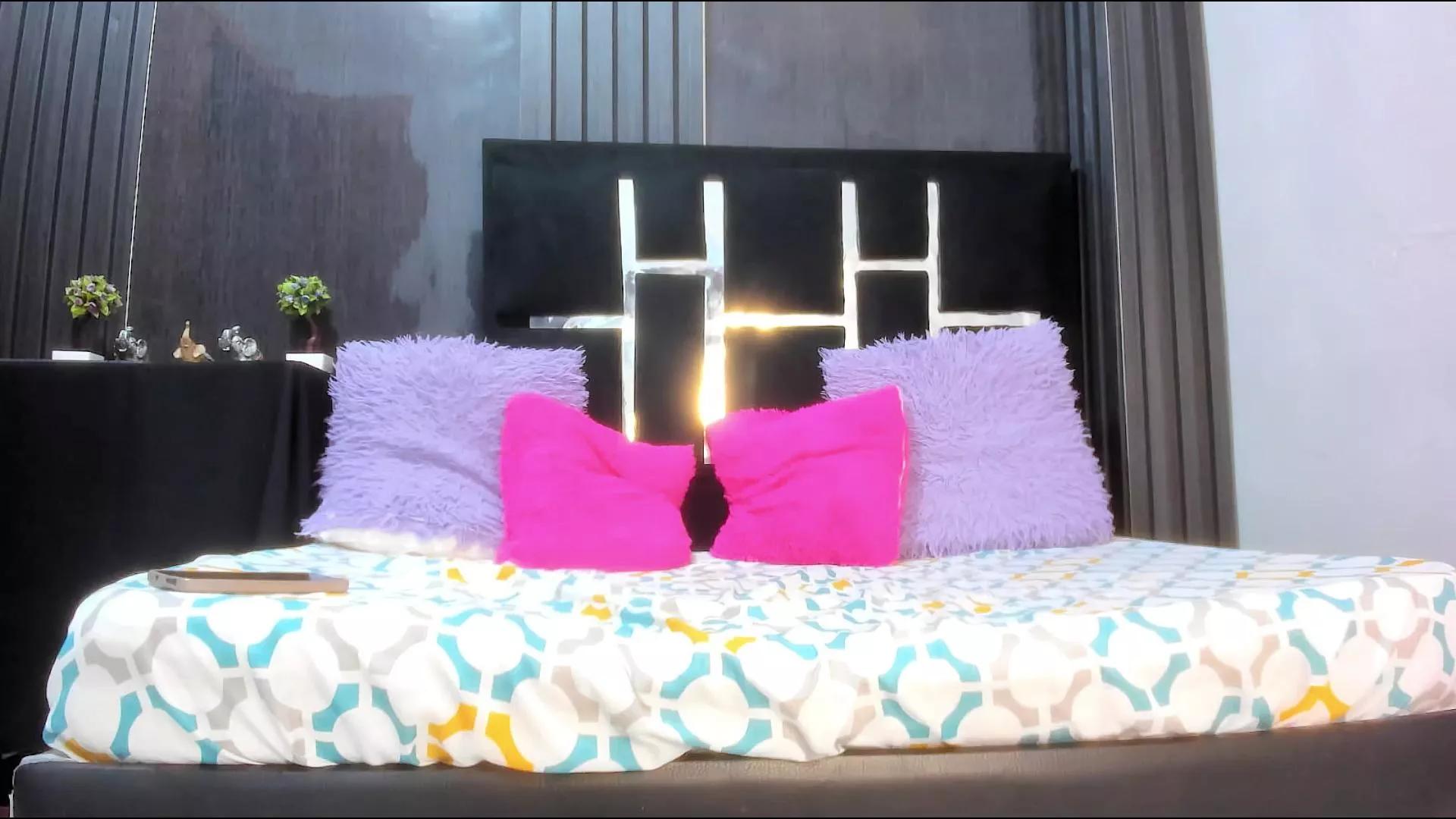 Offline danna_rosee on Cam4