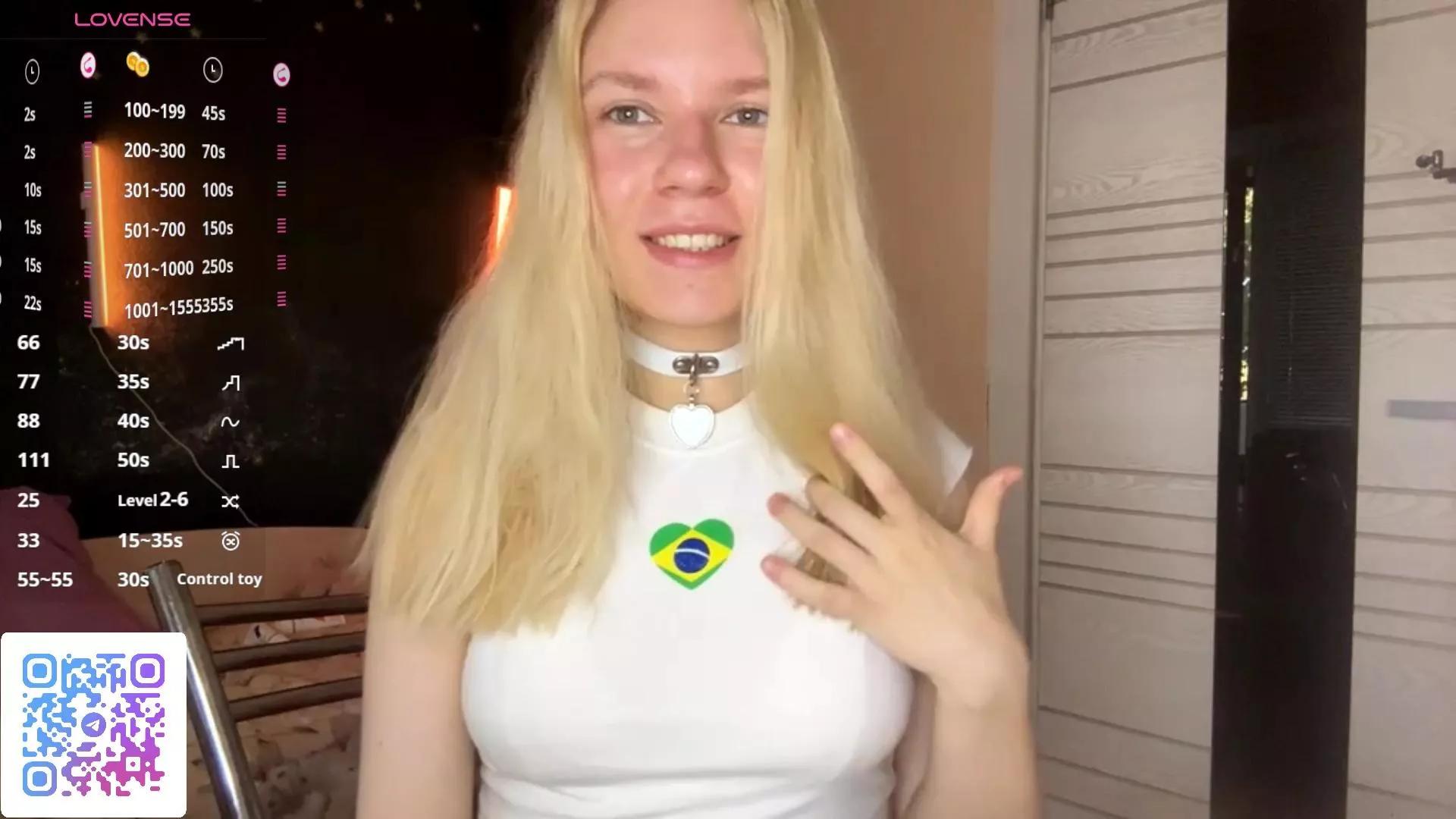 Offline DarylBodge on Cam4