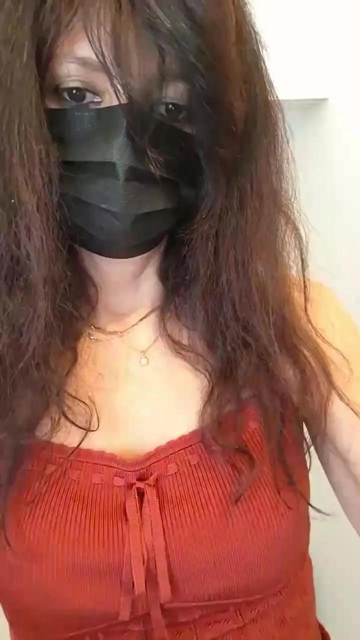 Offline Dayana2022 on Cam4