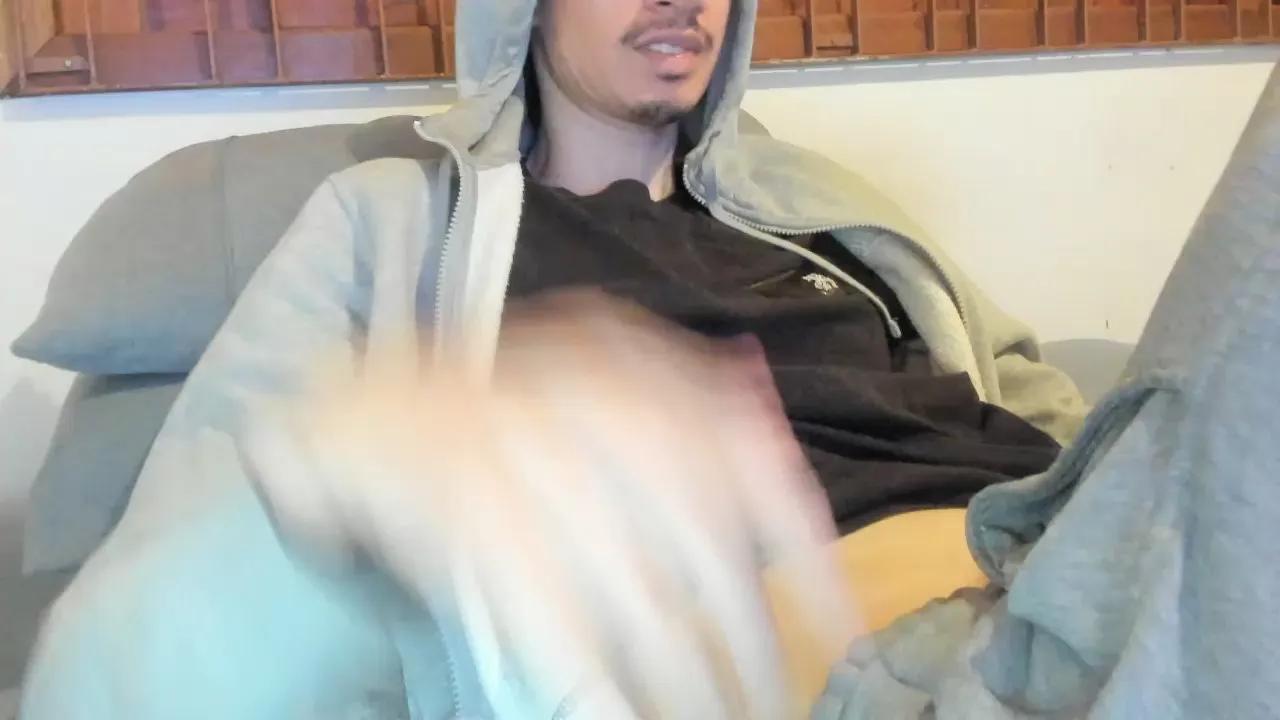 Offline digbreed on Cam4