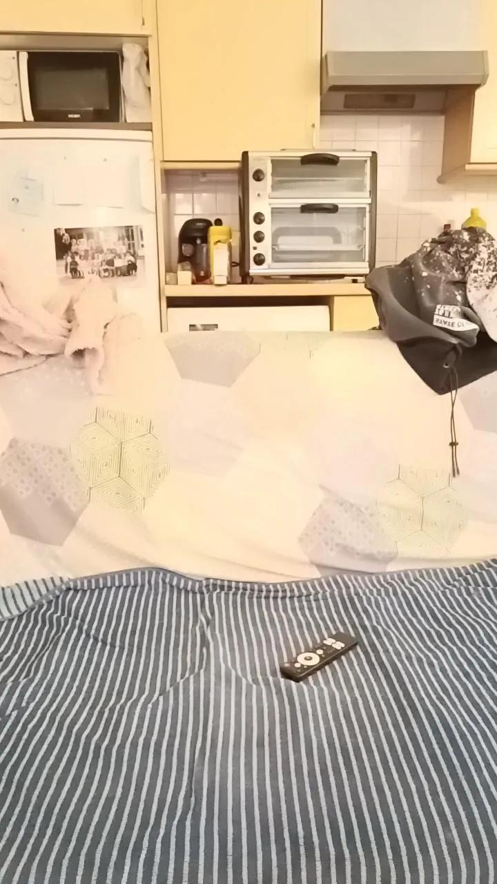 Offline Dominant69290 on Cam4