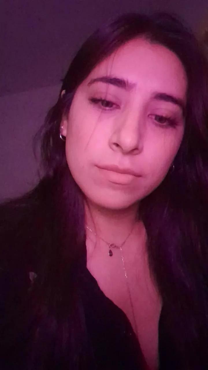 Offline Dulceflorcita on Cam4