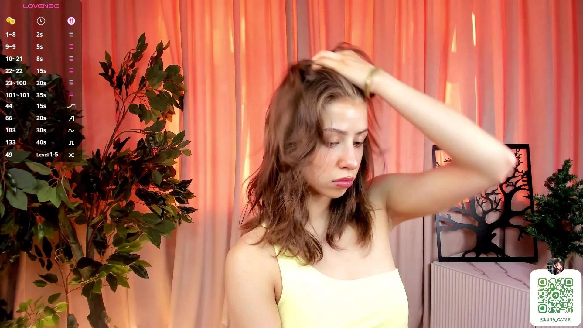 Offline EdinaGaff on Cam4