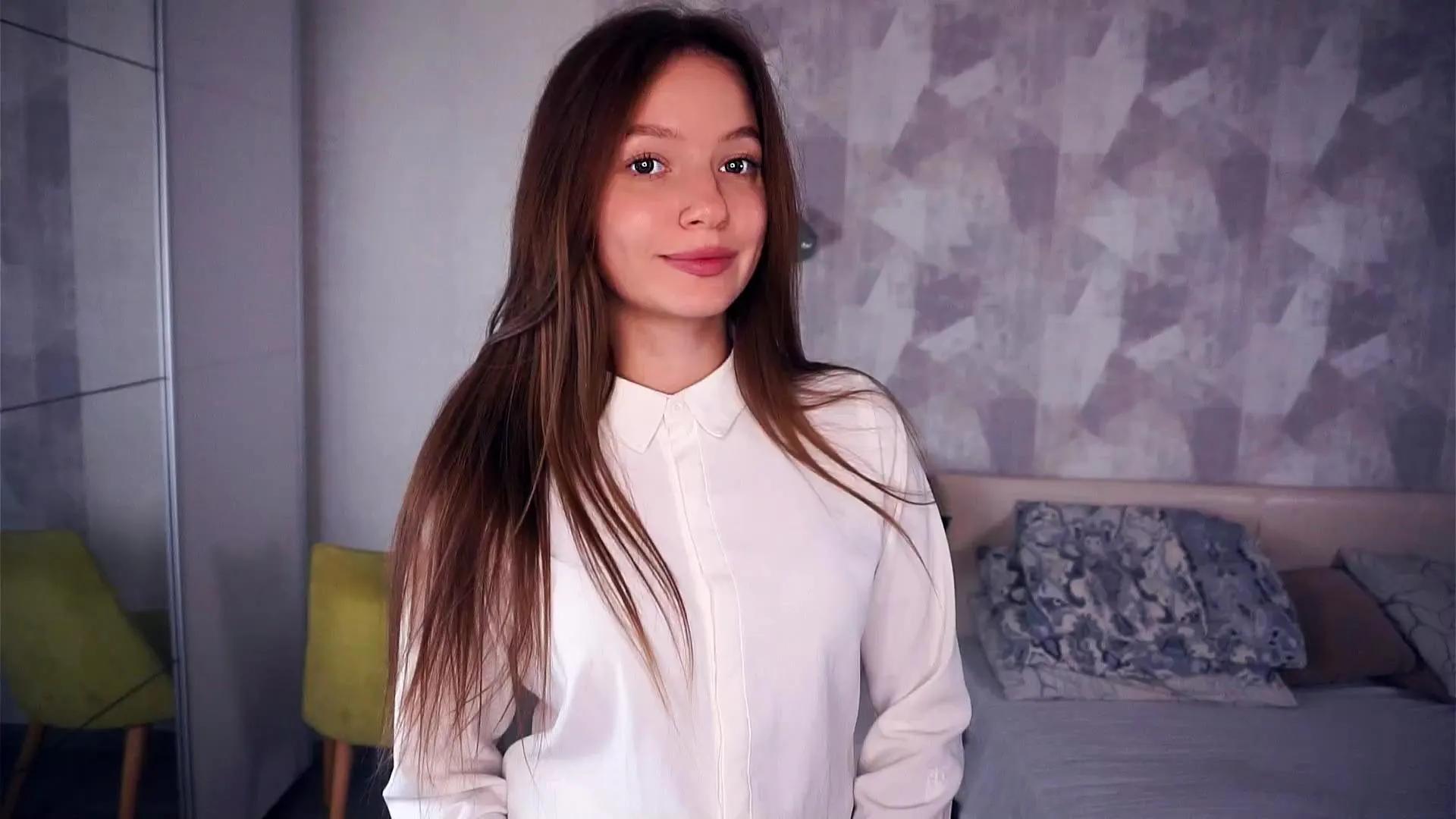 Offline EdithGoreham on Cam4