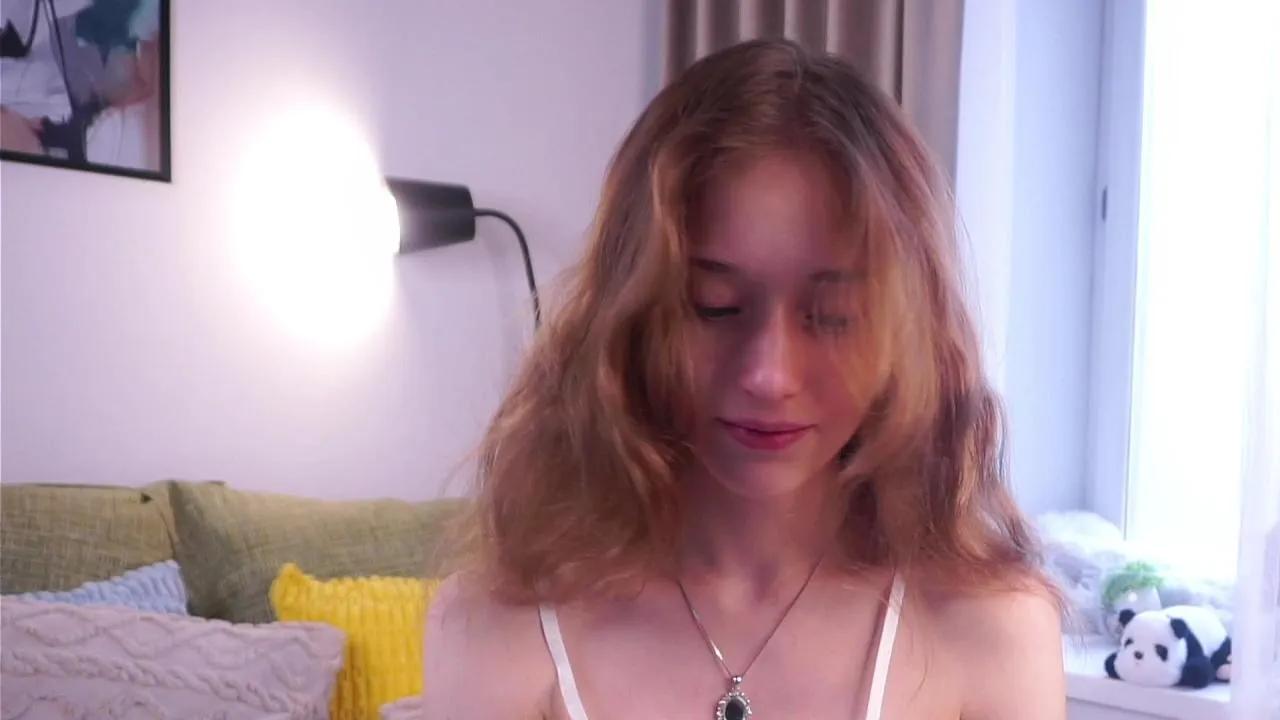 Offline EdythCorell on Cam4