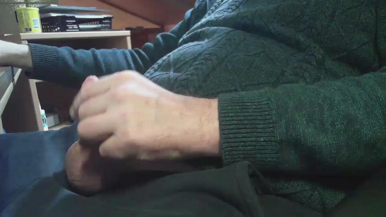 Offline eheschwanz55 on Cam4