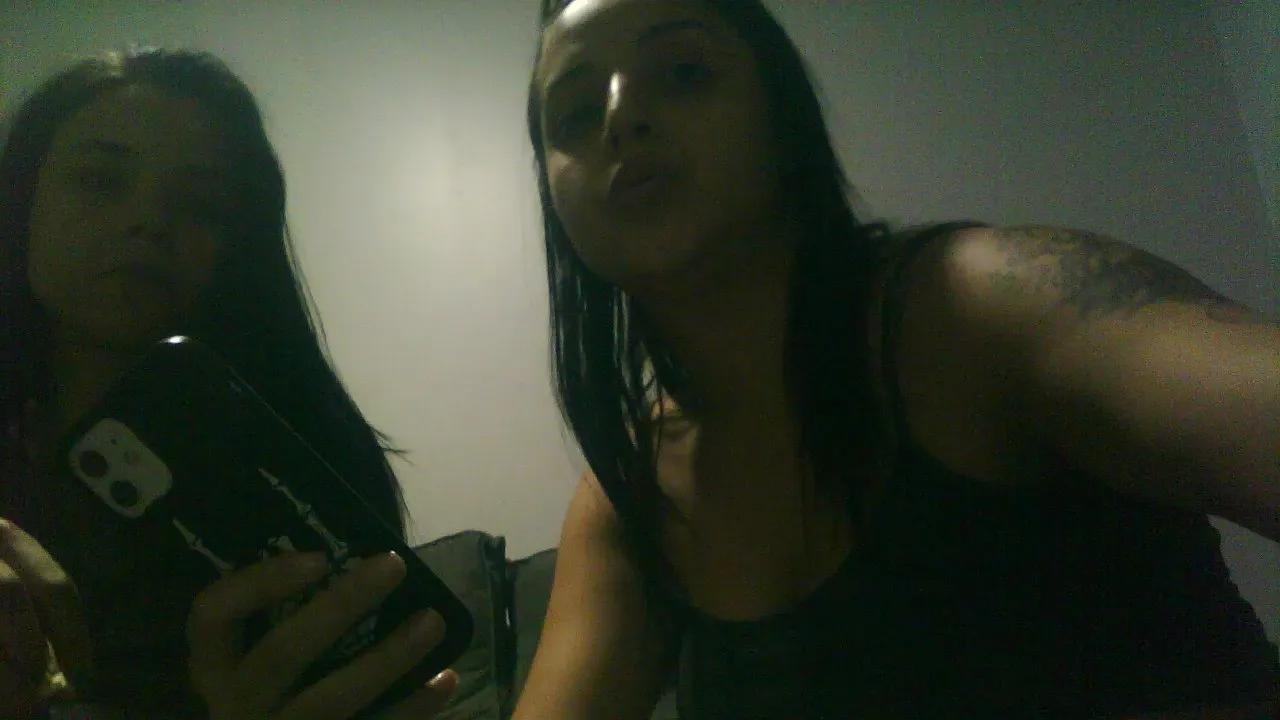 Offline elaasemacao69 on Cam4