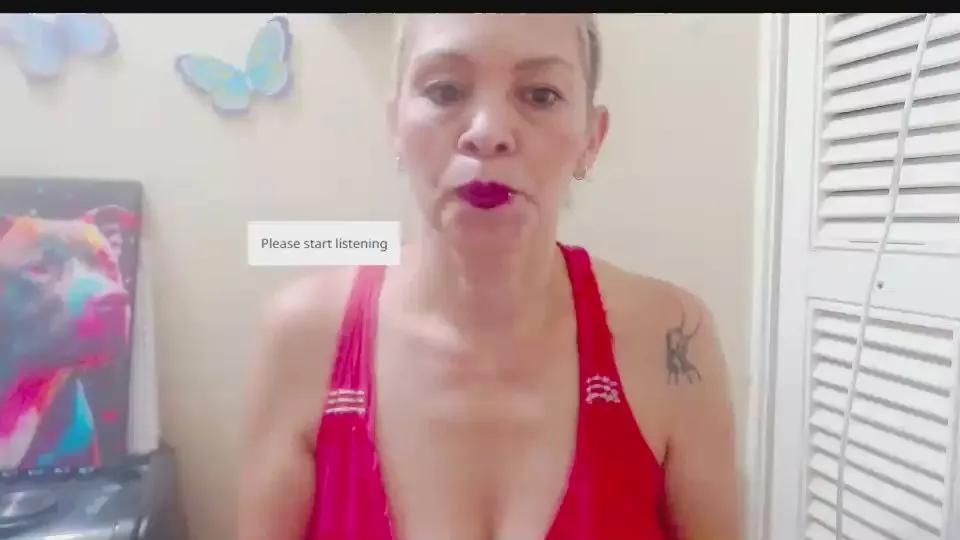 Elektra_momy on Cam4 