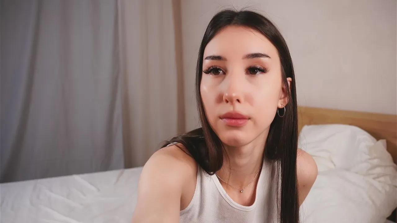 Offline ElgaBeech on Cam4