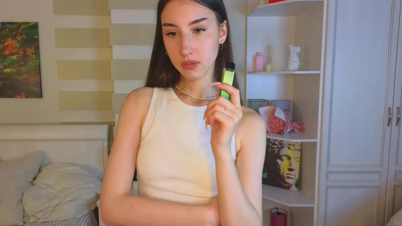 Offline ElgaBeech on Cam4