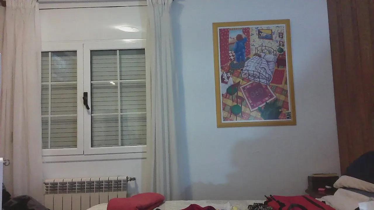 Offline EllaSola69 on Cam4